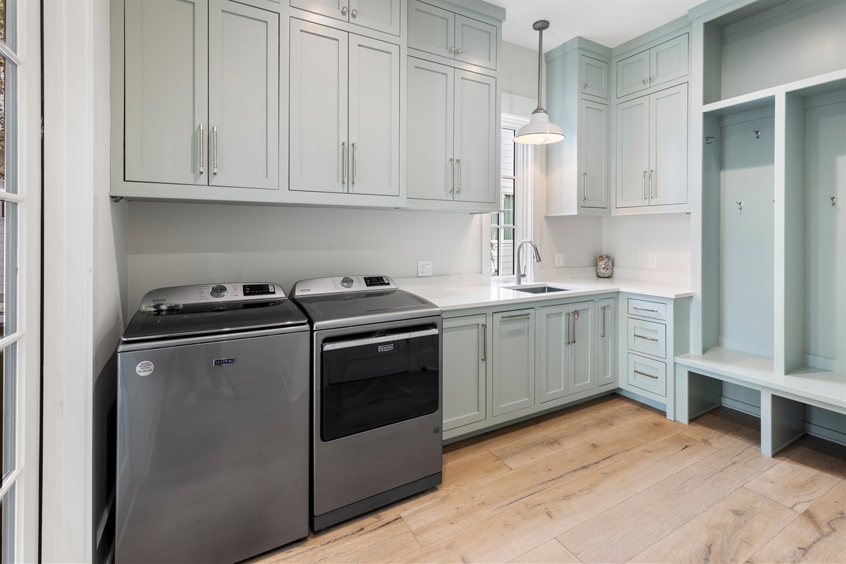 Laundry Room/Mud Room (1st Floor)