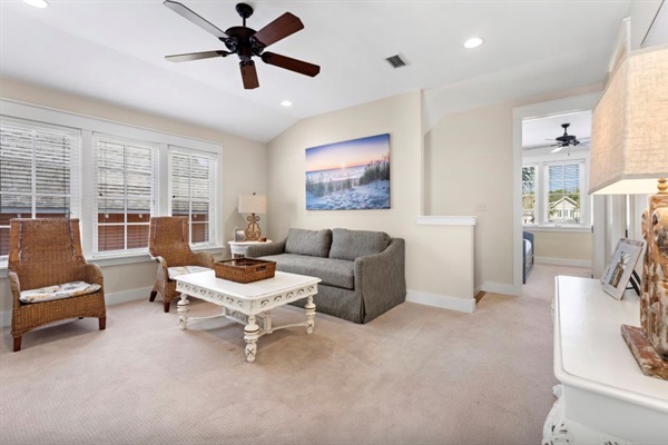 2nd Floor Family Room