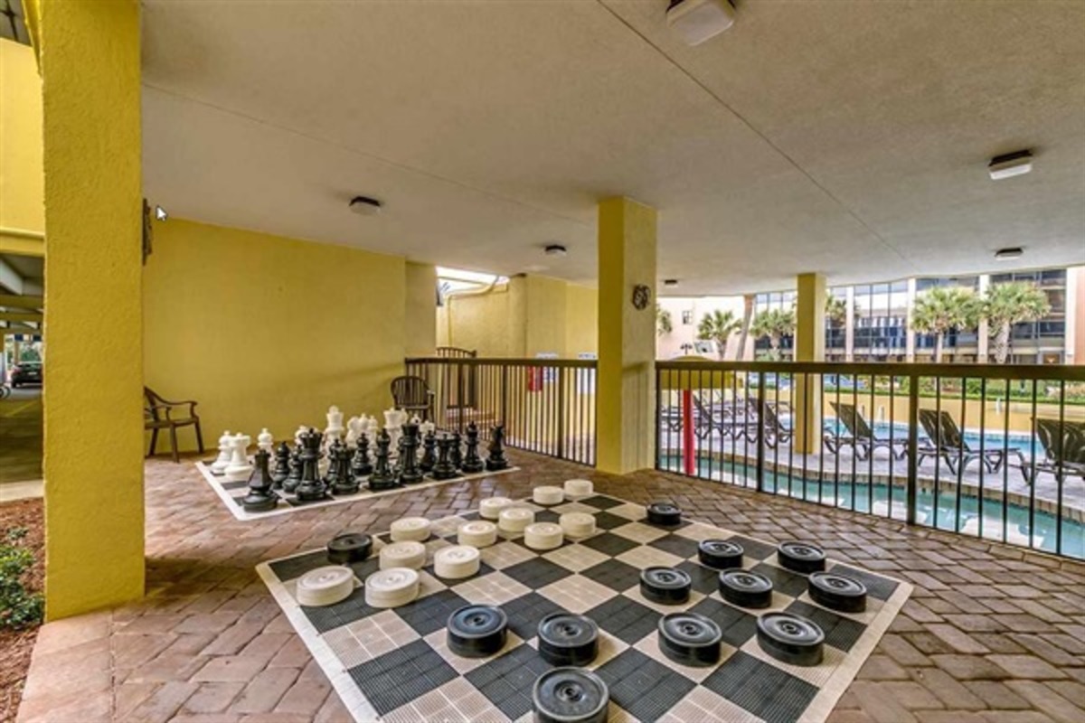 Compass Cove Beautiful Common Areas!