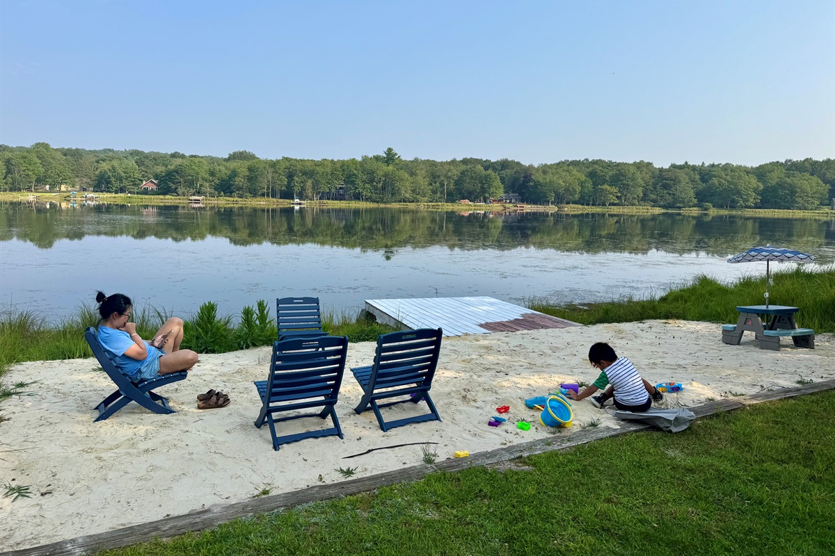 “This is lake life.” The rhythm here is slower, the smiles bigger.