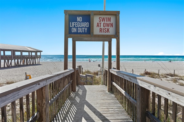 Private entrance to beach by Pineapple Willys