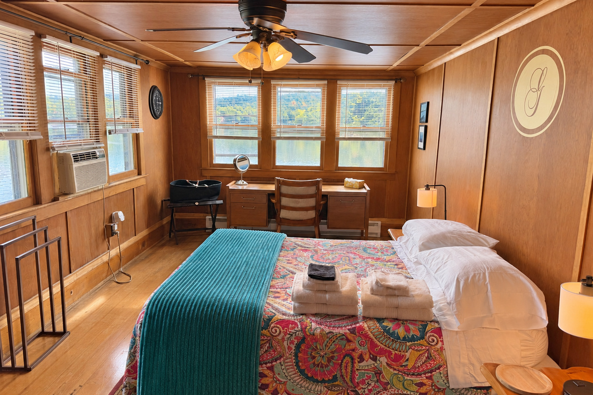 Goodyear Boathouse - Bedroom #2 - 1 queen