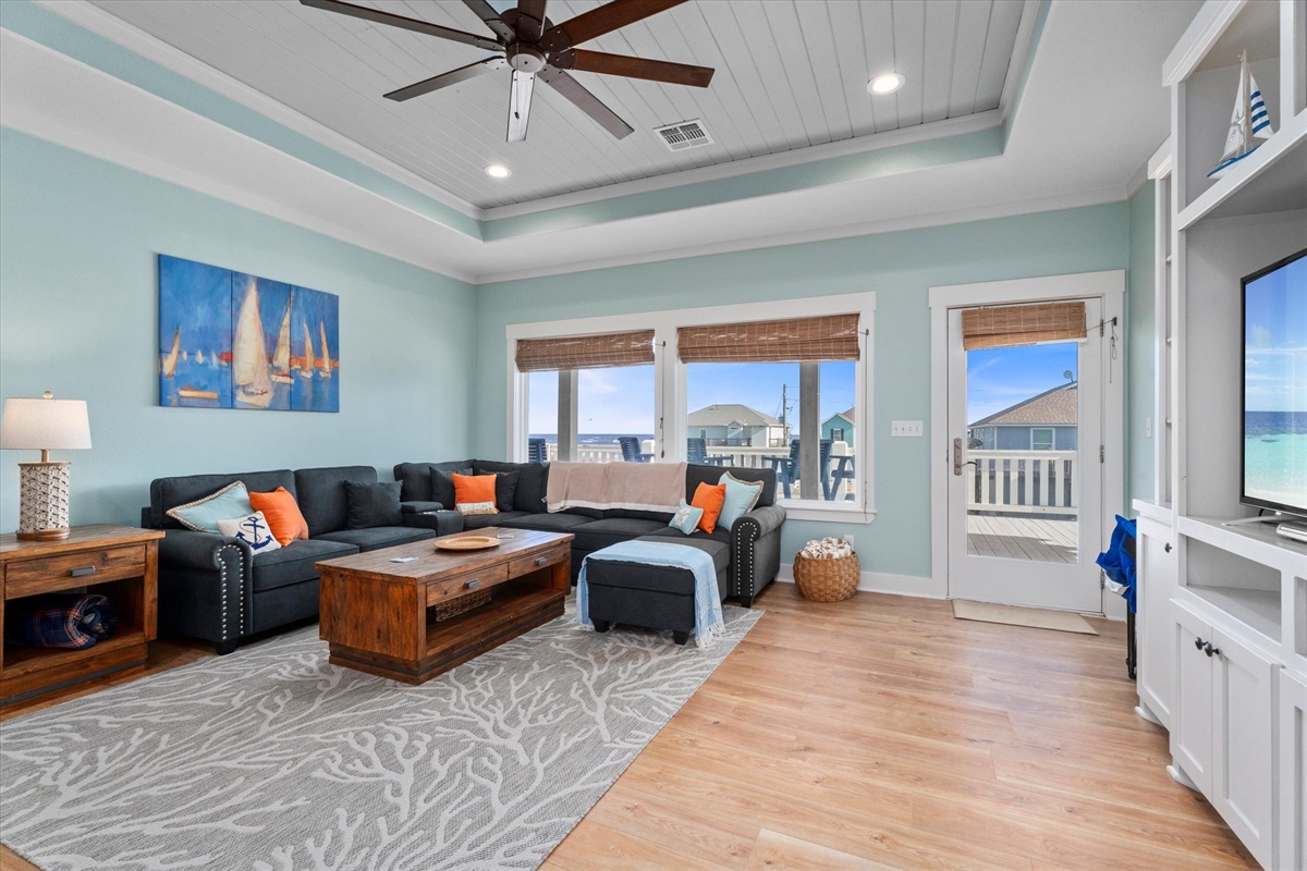 74578fae8cb24f2e9462130c84a88273 Large | Beachhouse | Texas | TX | Vacation Homes | Galveston | Crystal Beach | Kokomo | Breezy Days | Beachfront Elegance | Sunrise Serenity | Southern Sands Property Management, LLC
