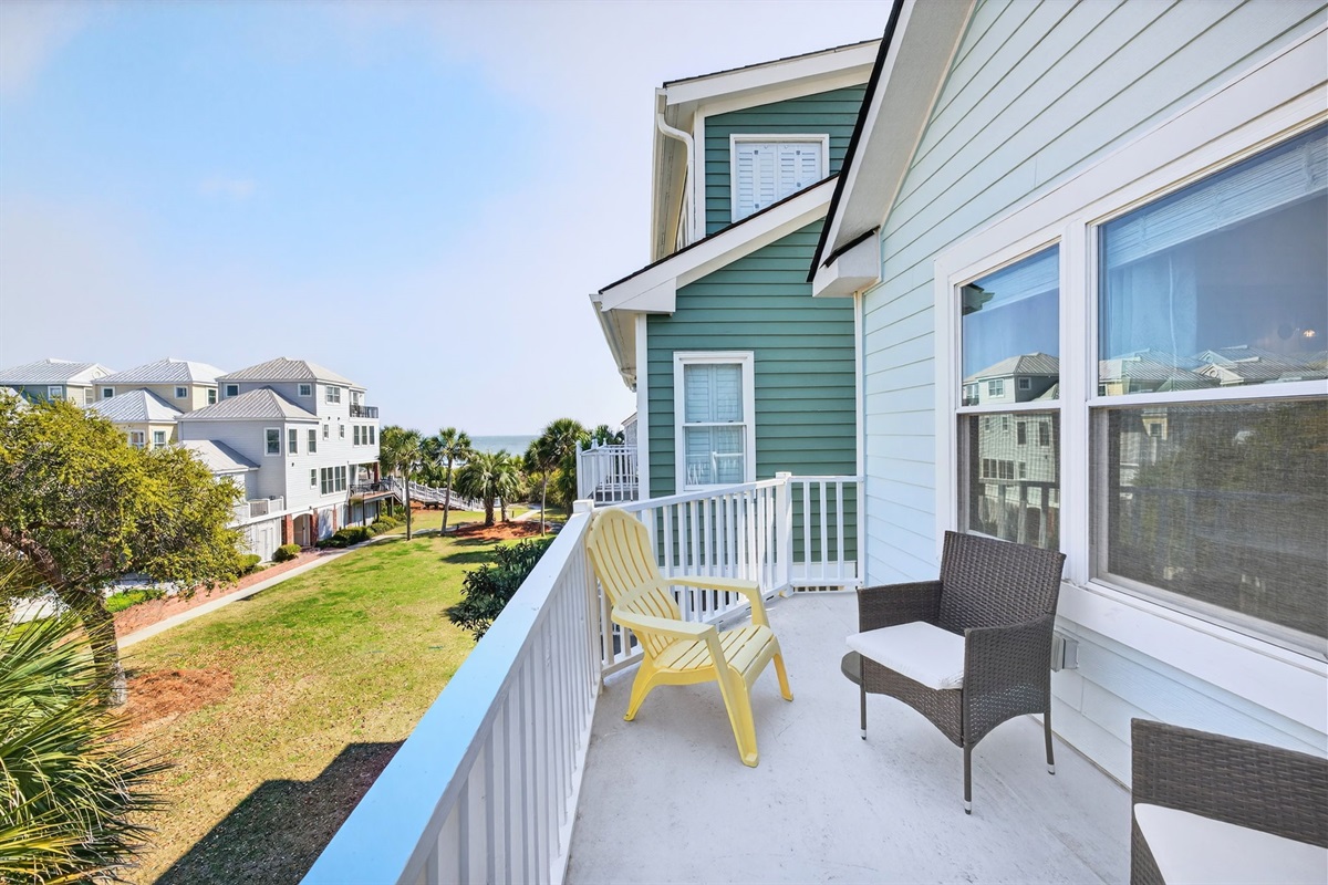 Deck Seating| 23 Grand Pavillion | Wild Dunes | Isle of Palms, SC | IOP Escapes