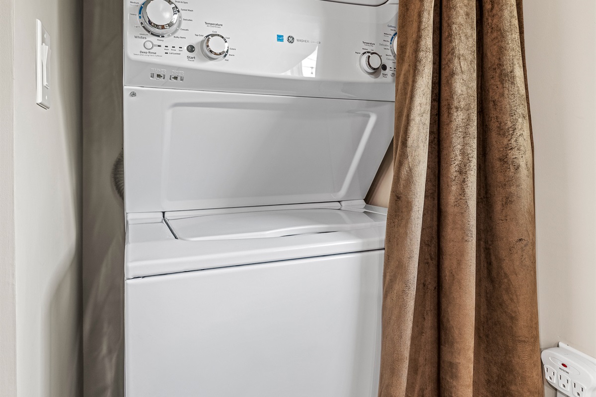Freshen up during your stay with in-unit laundry - perfect for extended visits, post-hike refreshes, or cozying up in clean clothes.