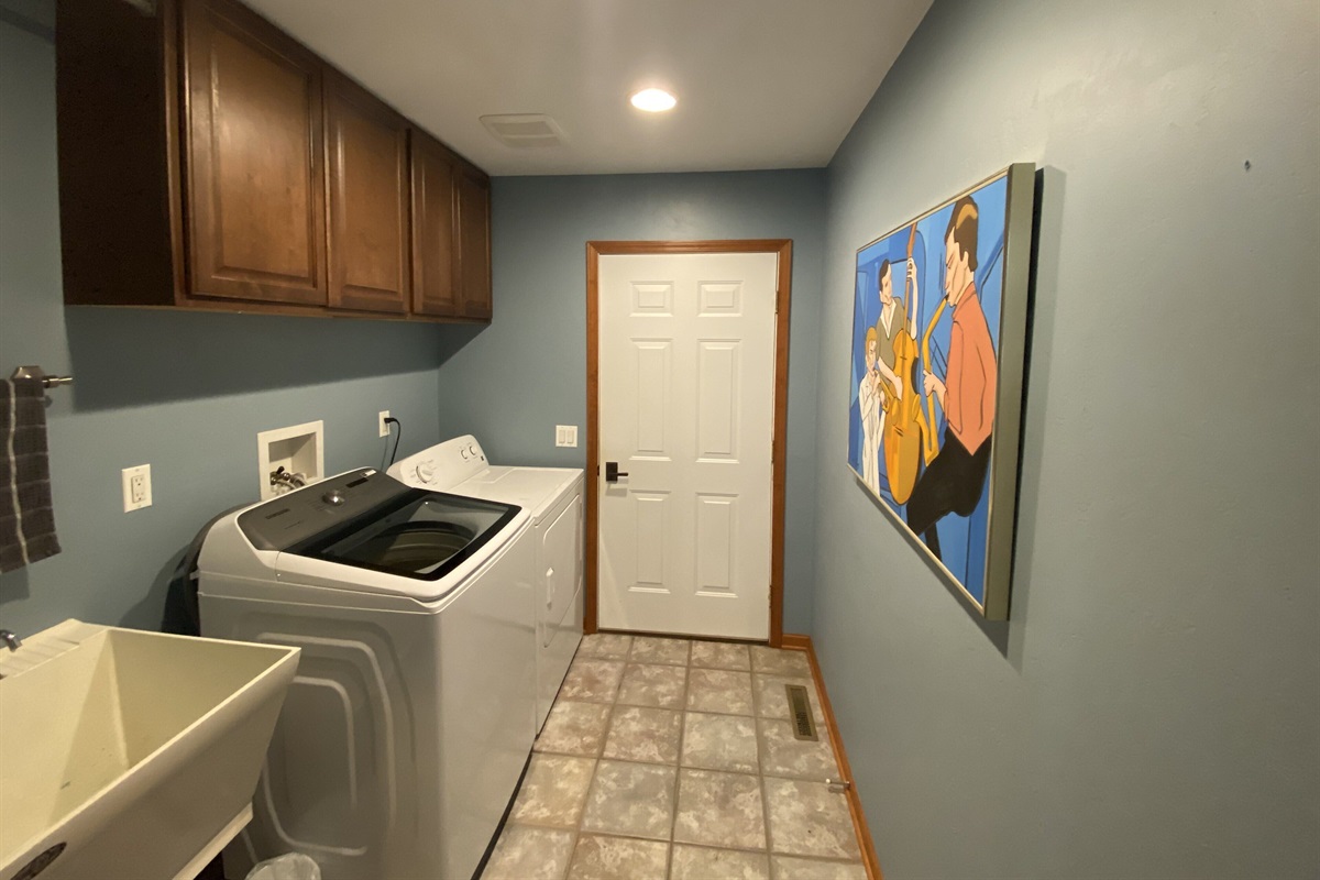 Laundry/Mud Room