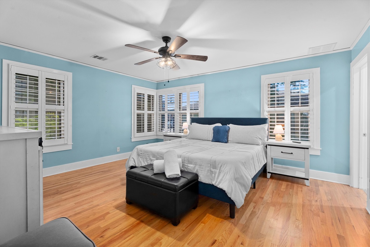 7489a20d42d344a984f6e70c96a6e573 Large | Beachhouse | Texas | TX | Vacation Homes | Galveston | Crystal Beach | Kokomo | Breezy Days | Beachfront Elegance | Sunrise Serenity | Southern Sands Property Management, LLC