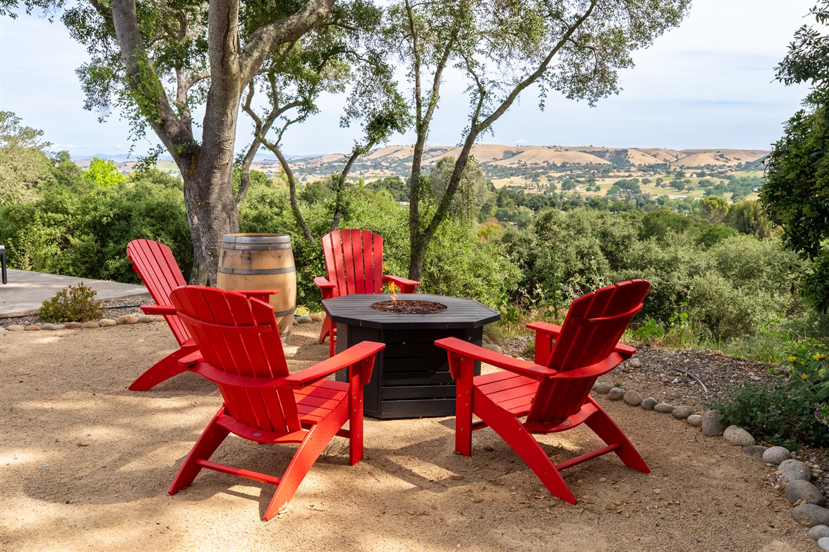  Gather around the fire and enjoy peaceful nights under the stars.