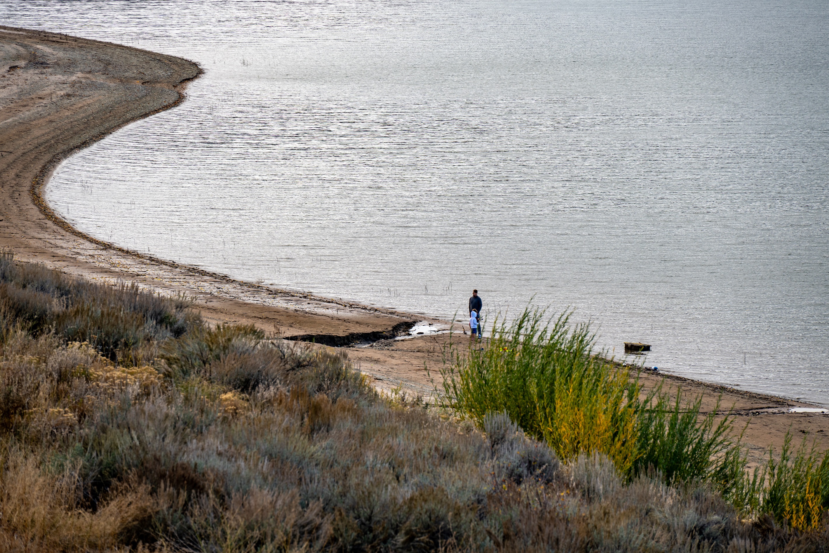 Enjoy peaceful morning strolls along the Pineview Reservoir shoreline.