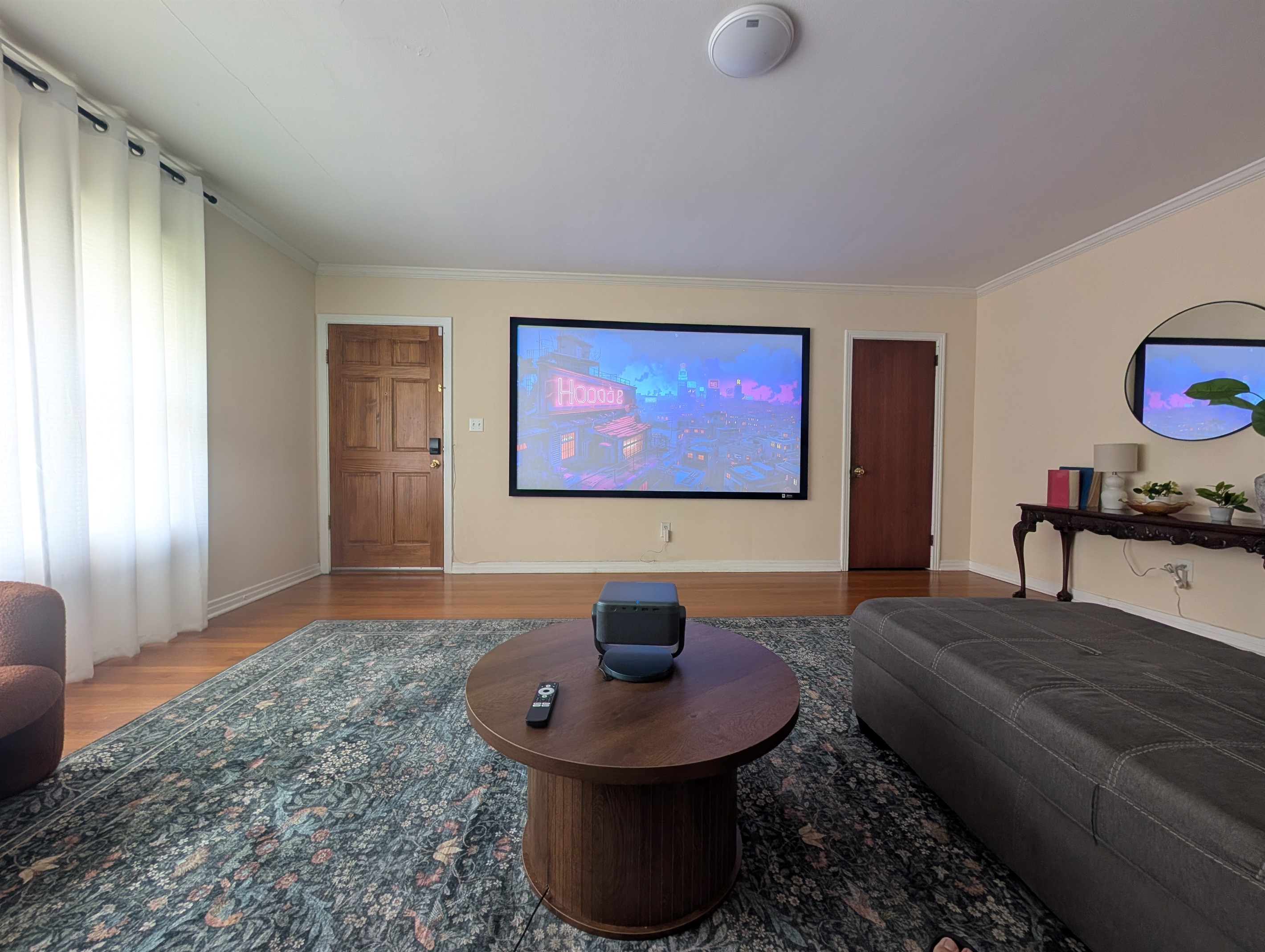 Cozy 2BR Riverside Stay w/ Movie Projector 2