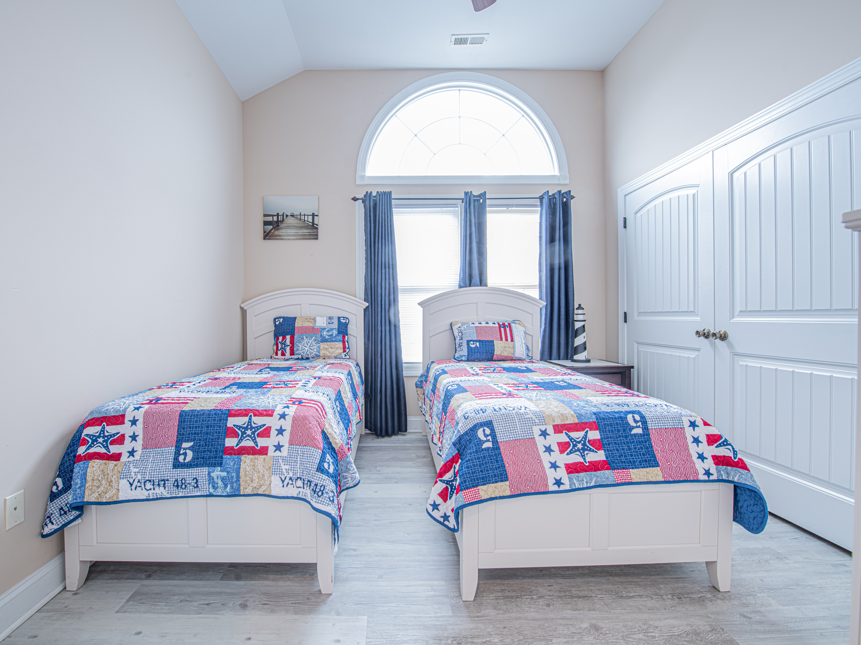Twin Bedroom