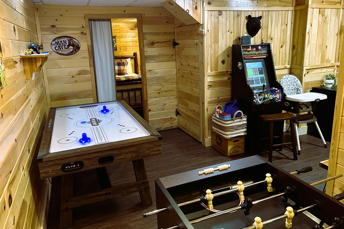 Game room - arcade, air hockey & foosball