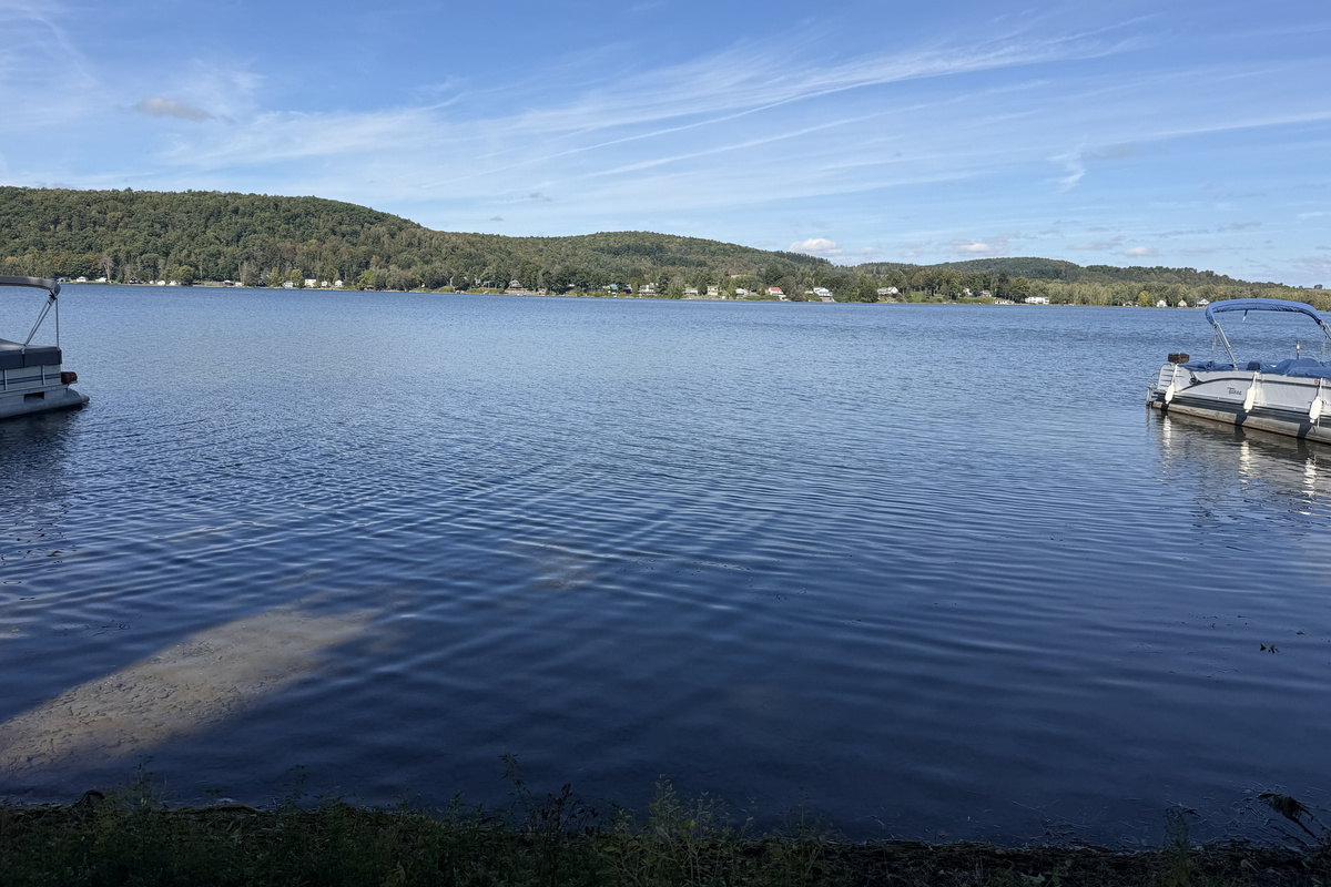 Waterfront at Casa Lago Cottage