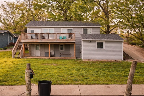 Buccaneer Bay 62 Waterfront View 2