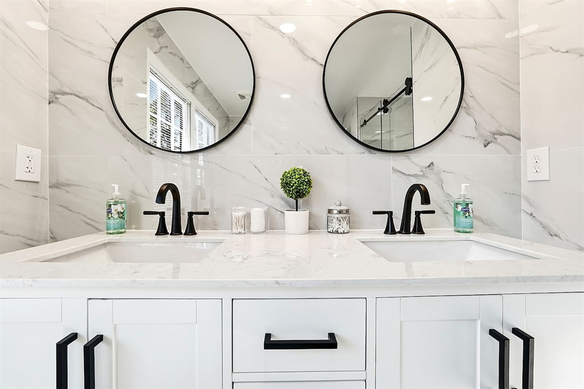 Private Luxurious ensuite bathroom for Bedroom #1.