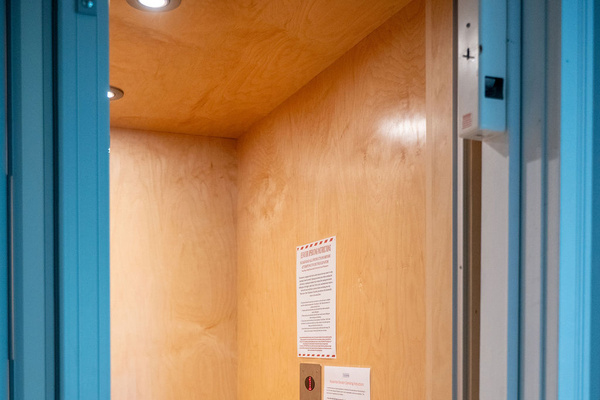 Elevator instructions