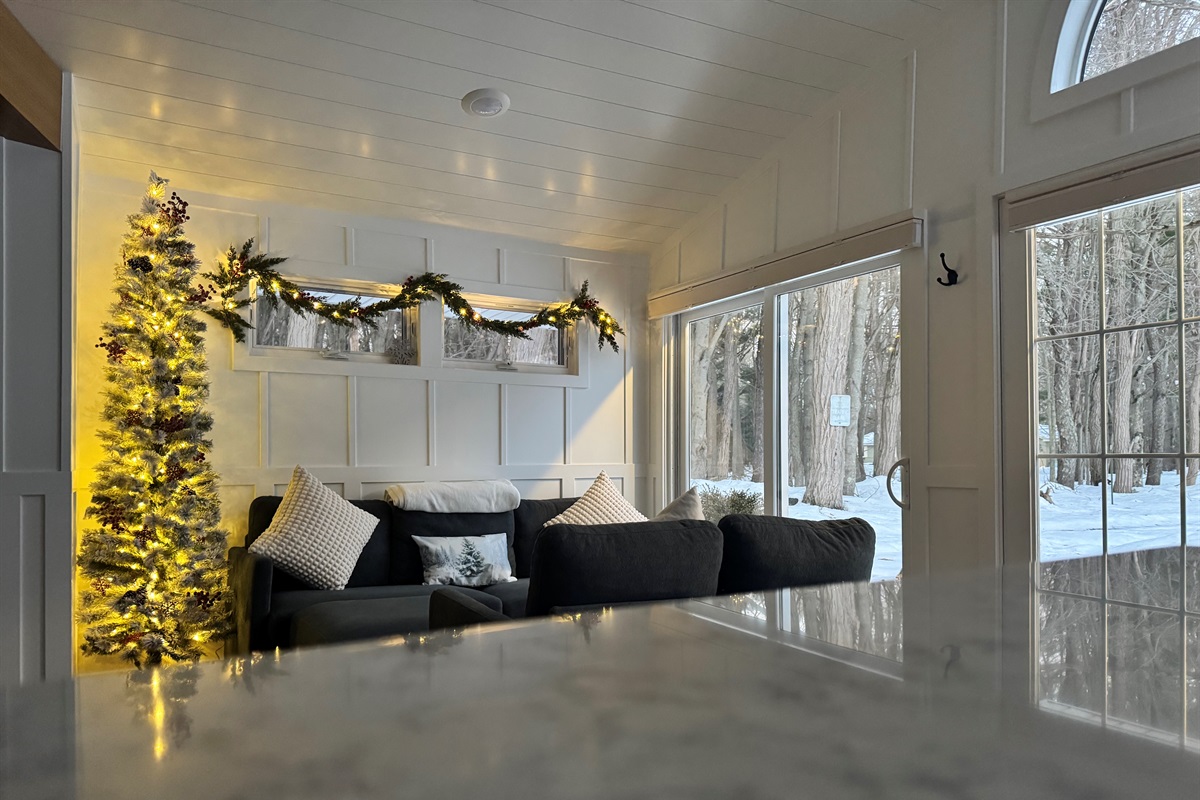 Cozy winter getaway with holiday cheer