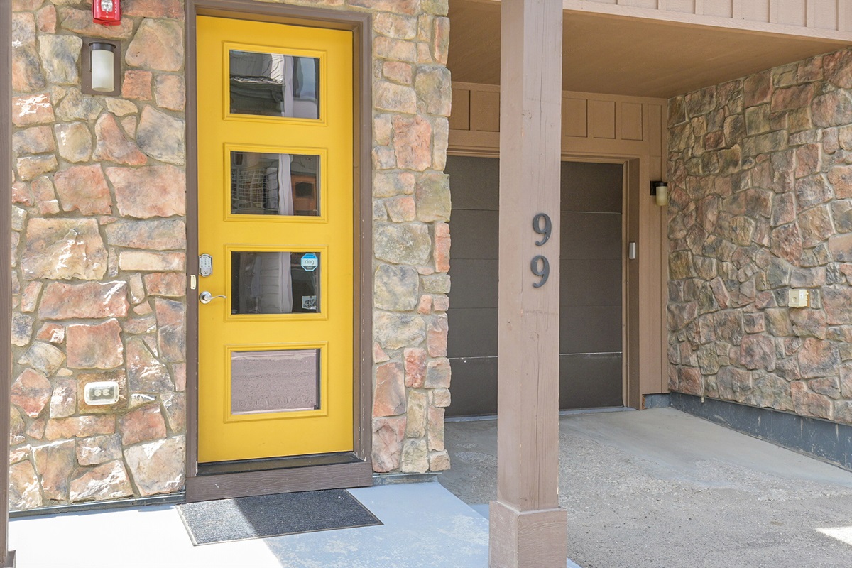 Front door has an Electric lock with a unique keycode for your stay. This is emailed or texted to you a few hours prior to check in