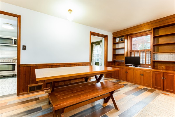 3BR, 3BA Home on Angela Blvd Steps from ND, photo 9