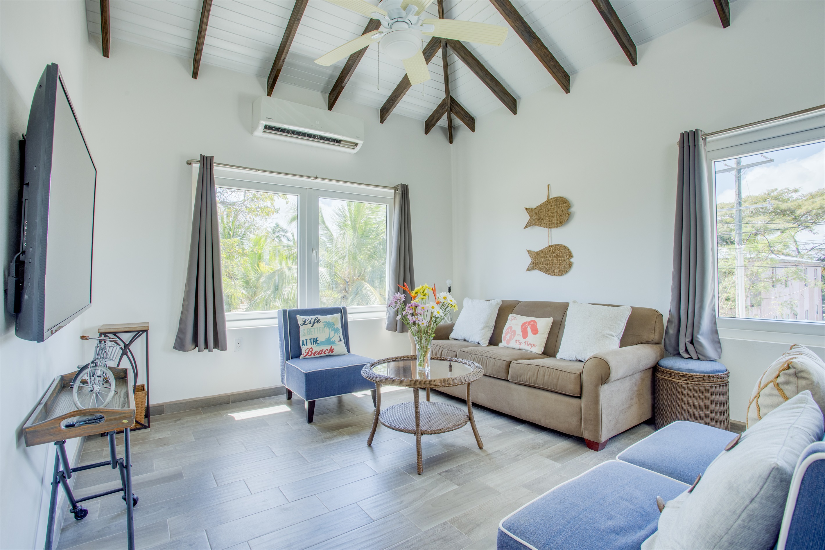 Second floor living room