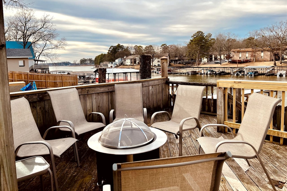 Gather around the firepit on chilly days and enjoy the lake.