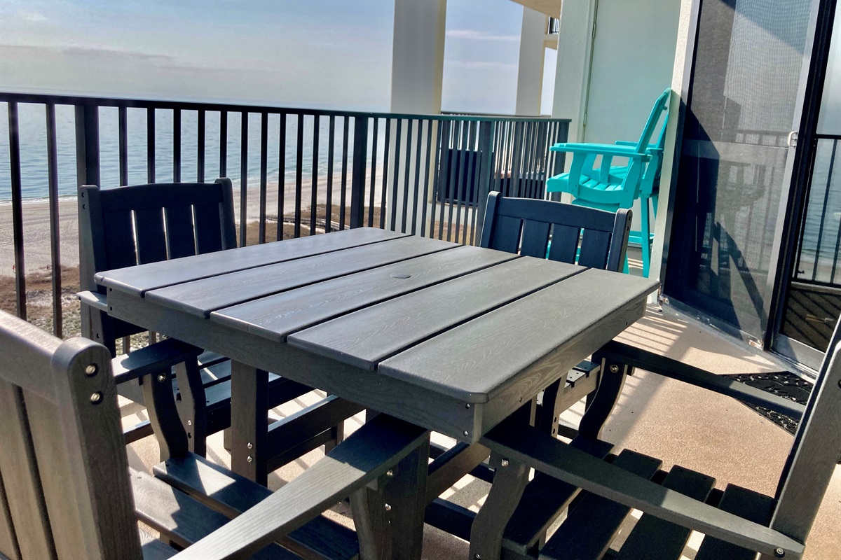 New polywood dining furniture on our balcony!