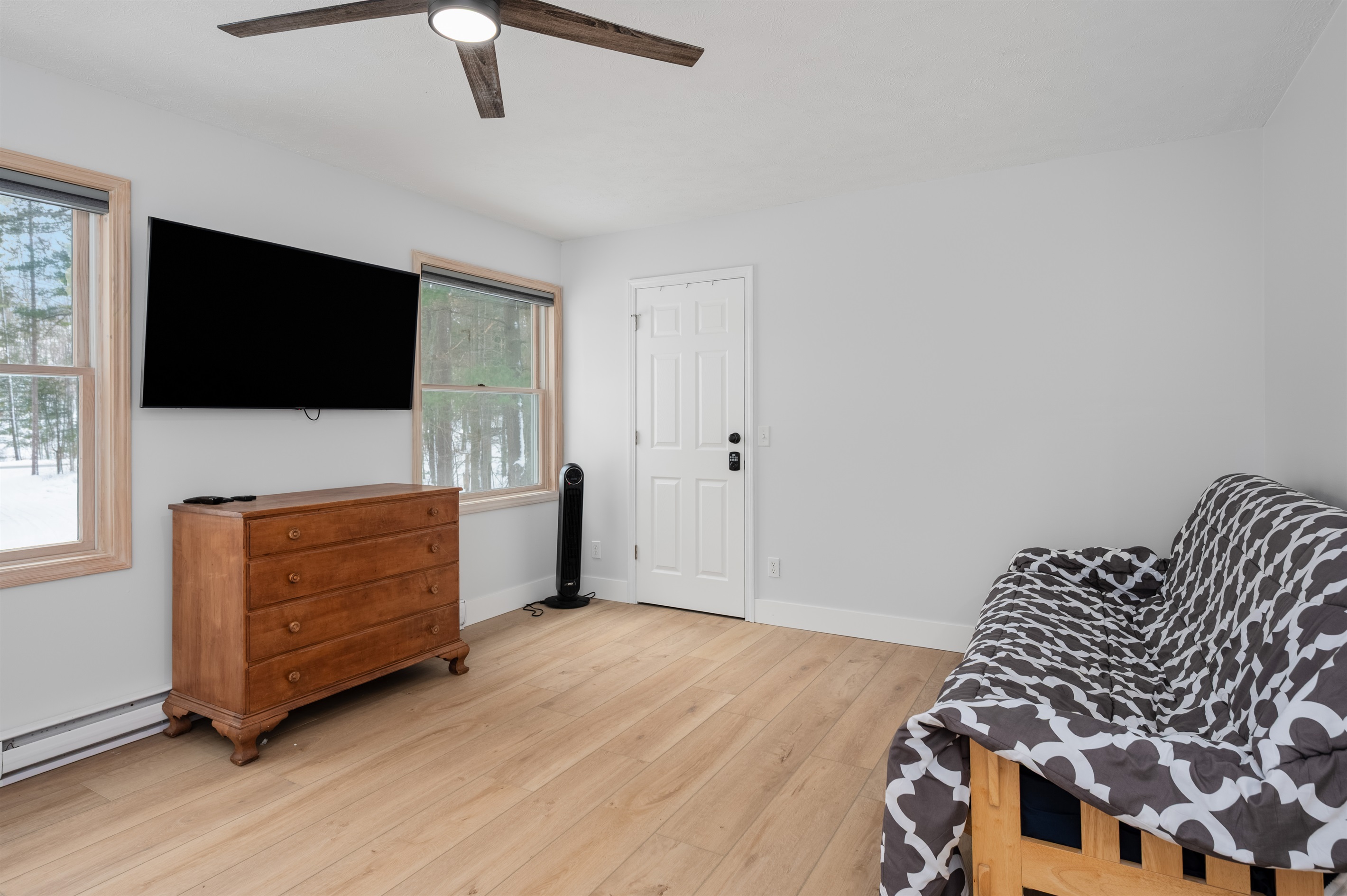 Upstairs futon for extra sleeping space