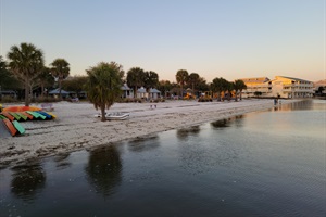 Nearby beach (6 blocks)