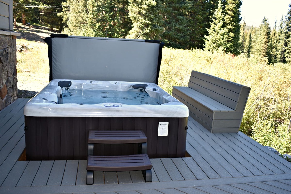 Private hot tub