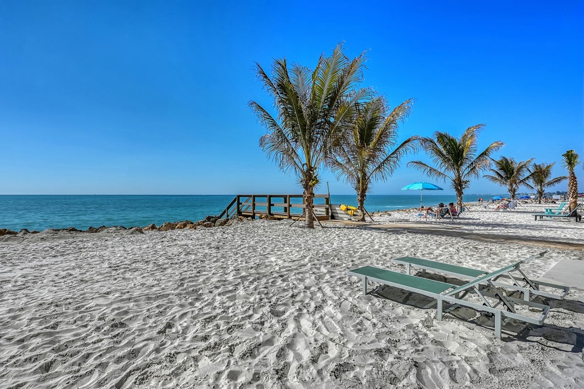 New chaise loungers for your enjoyment. 