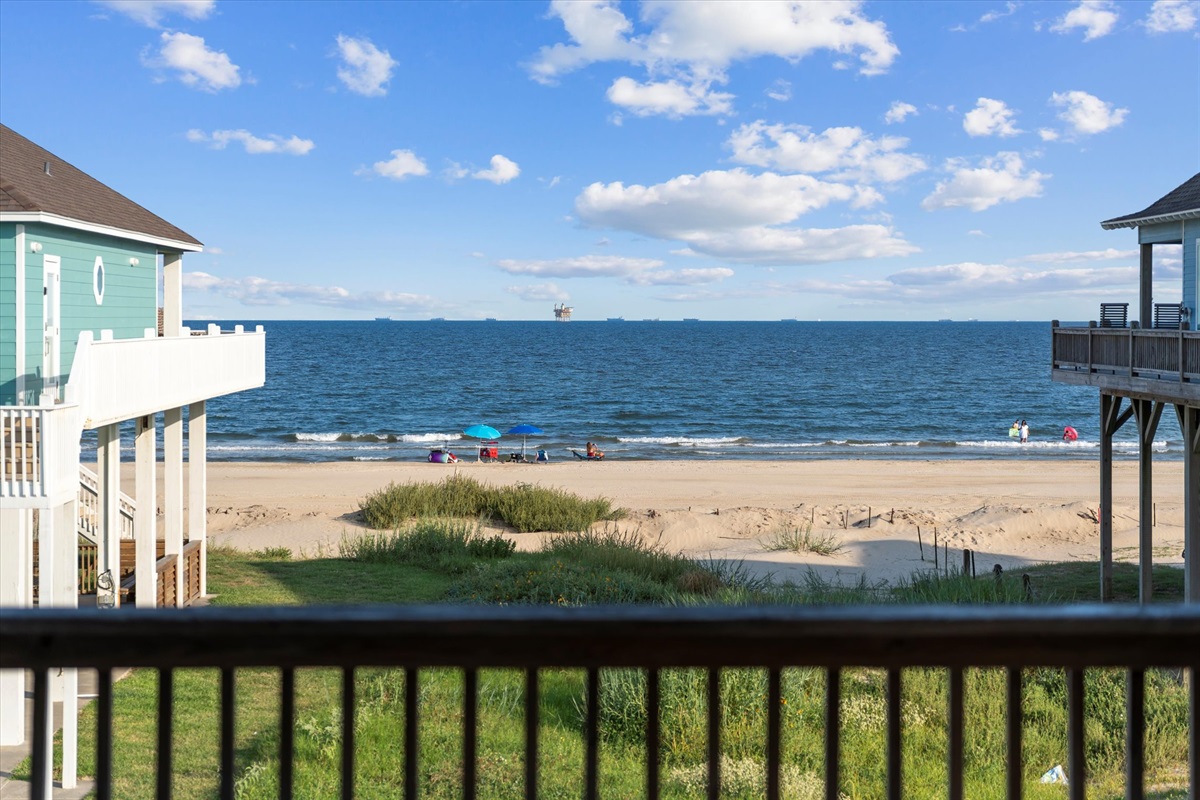 7587ae556a1844aab12e456688b7ff8b Large | Beachhouse | Texas | TX | Vacation Homes | Galveston | Crystal Beach | Kokomo | Breezy Days | Beachfront Elegance | Sunrise Serenity | Southern Sands Property Management, LLC