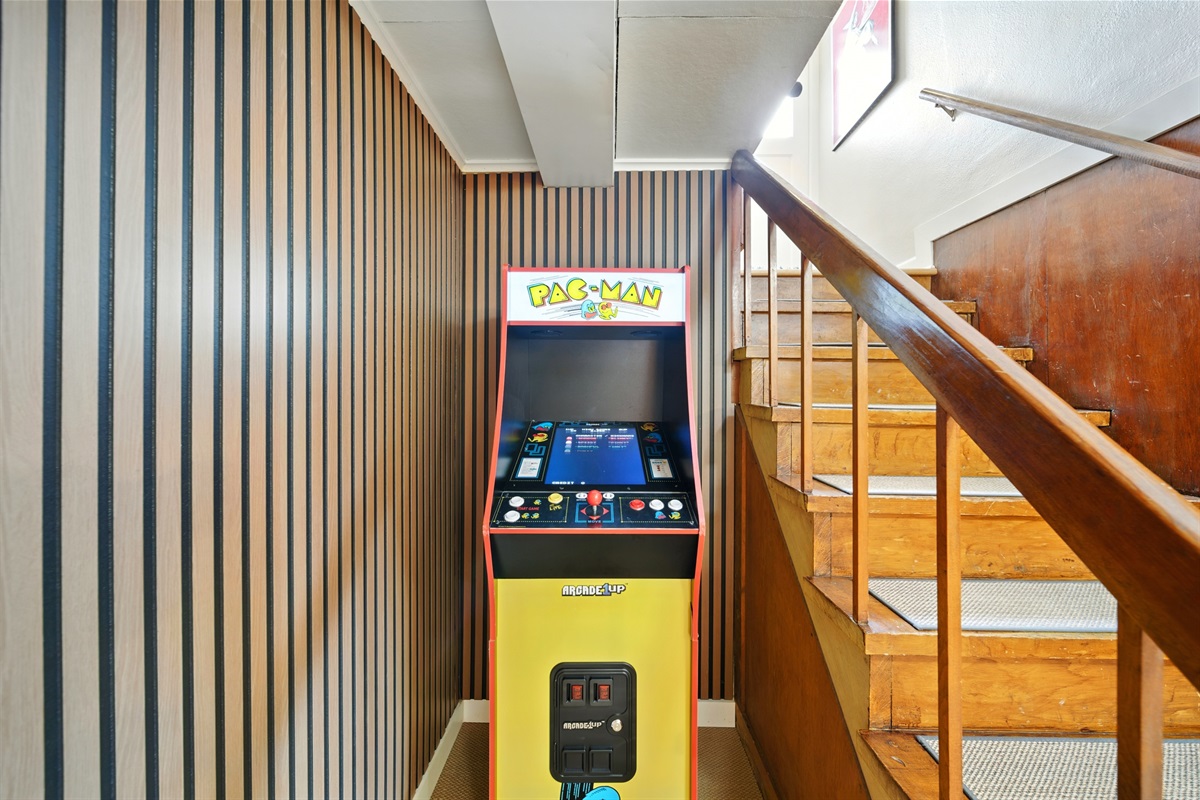 Basement: Pac-Man arcade game