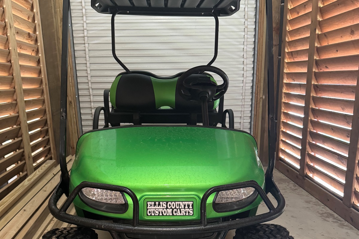 *Golf Cart available for rental only*  $75 per day (Must reserve the entire stay) $35 per stay golf cart cleaning fee.