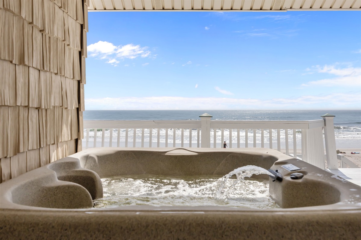 Hottub with a view!