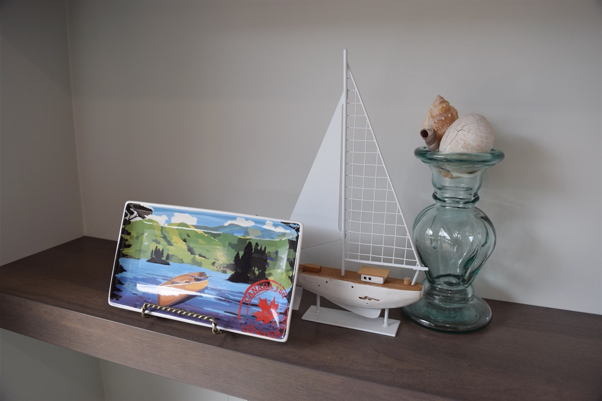 759cb0d96cc04161a404b4c1b94f5c1e Large