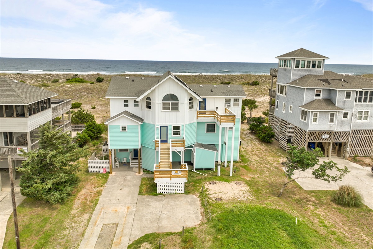 8 bedroom & 8 full bathroom Oceanfront Home