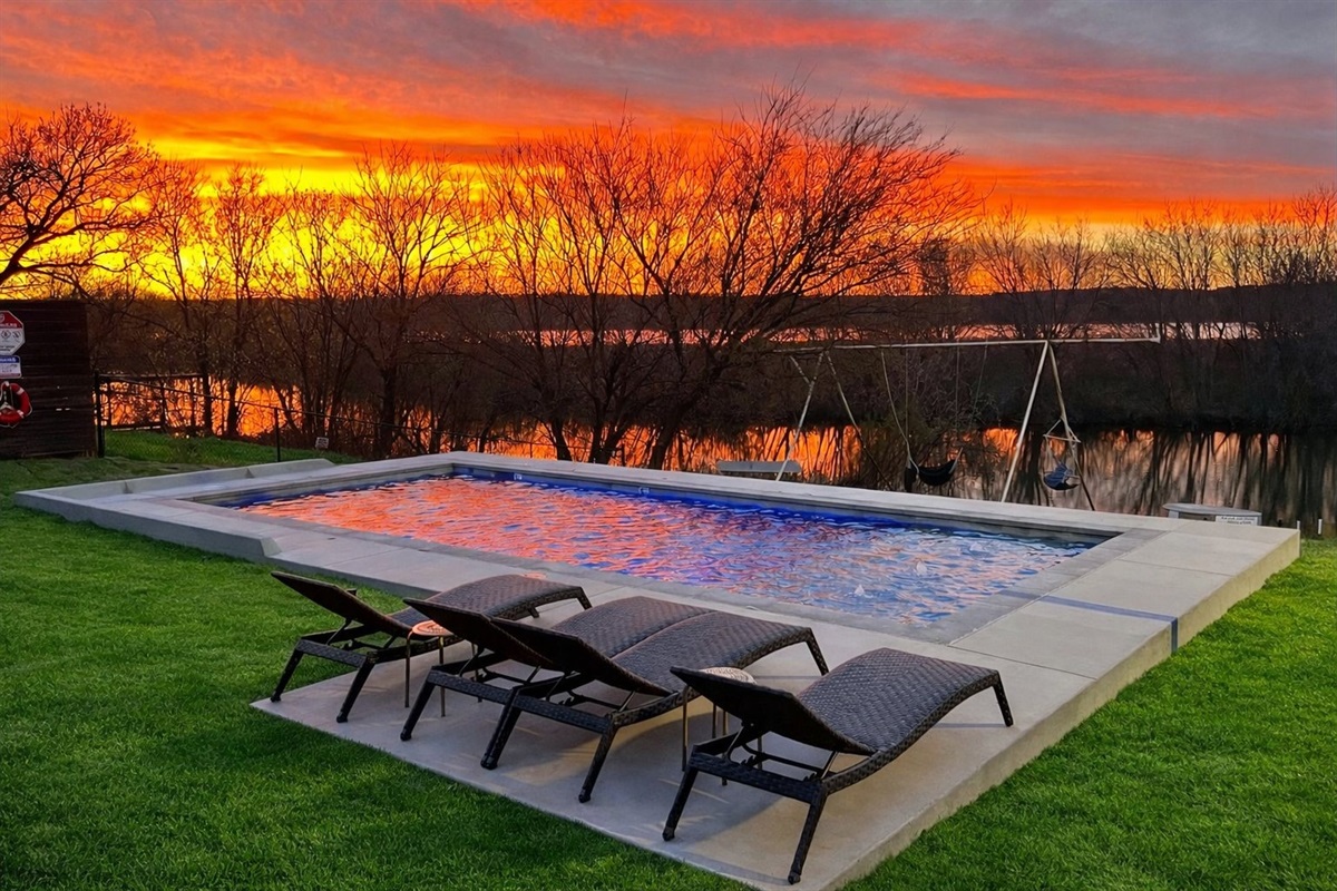 Lake Granbury vacation rental with private pool, waterfront access, and Texas sunsets that stop you cold.
