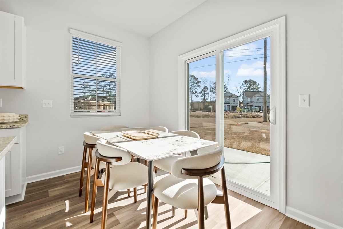 Dining Room table seats 6
