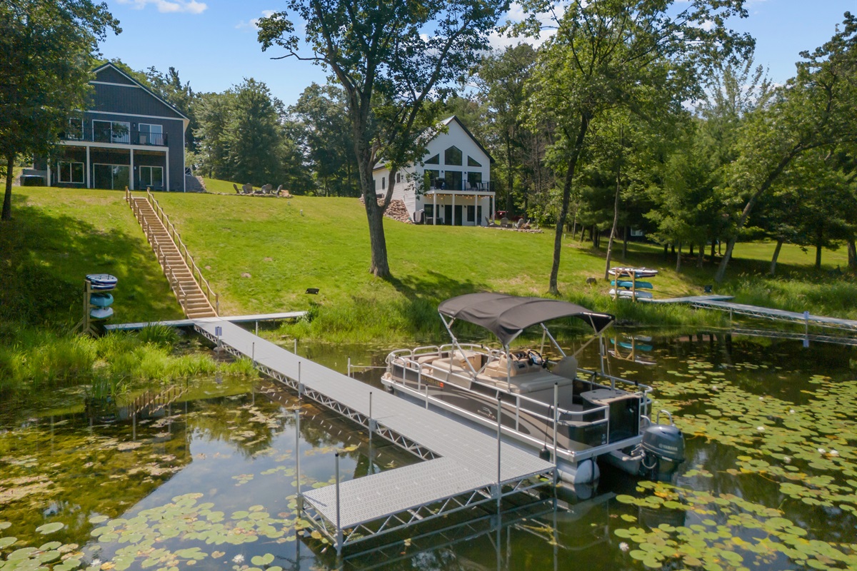 Want to explore the lake in comfort? Ask about renting the pontoon boat during your stay!