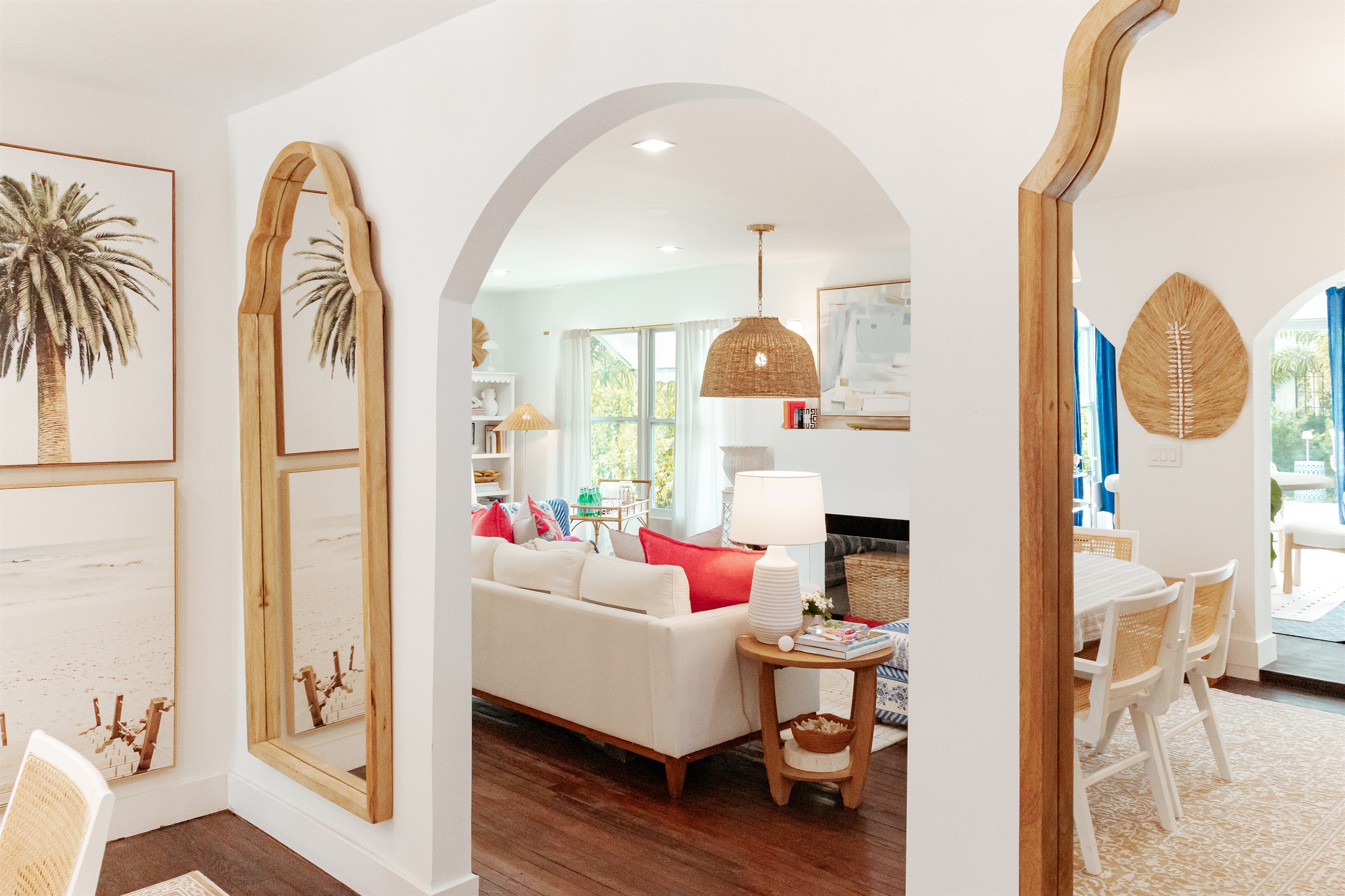 The parlor is tastefully designed for your comfort, from the Ralph Lauren accent pillows to lighting, decoration and comfortable seating.