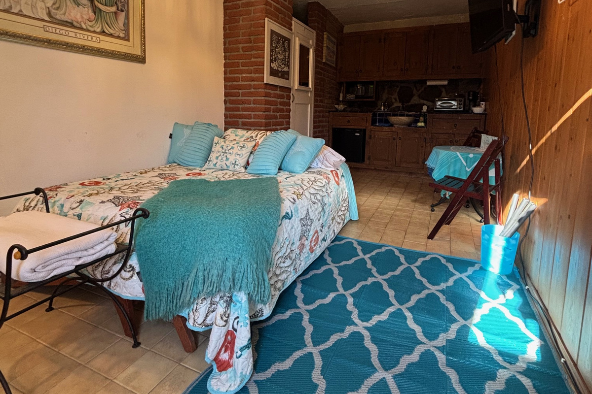 Full Size Bed