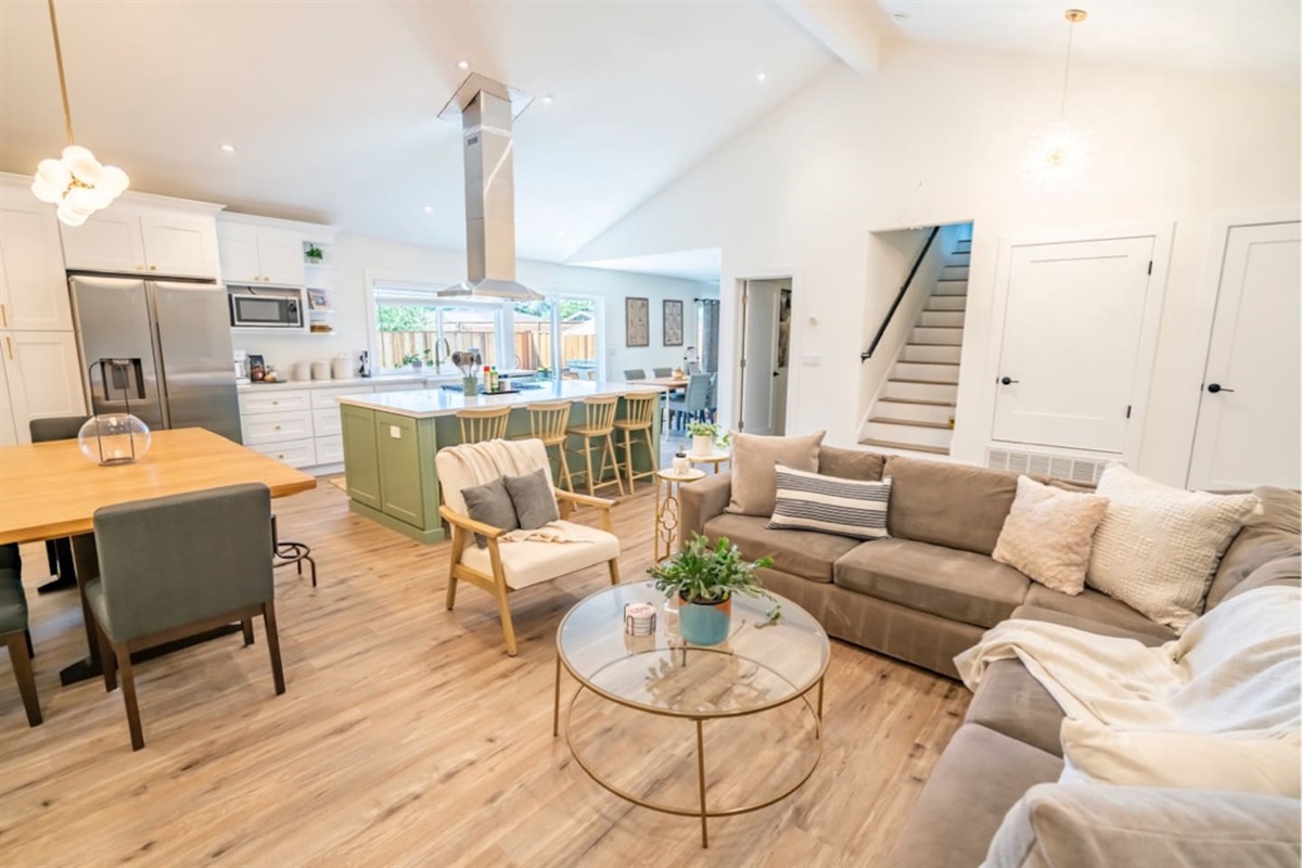 Great Room & Kitchen
