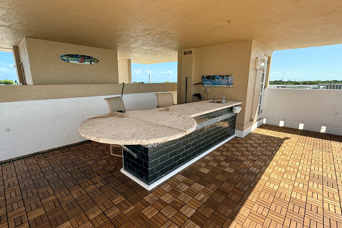 rooftop bar