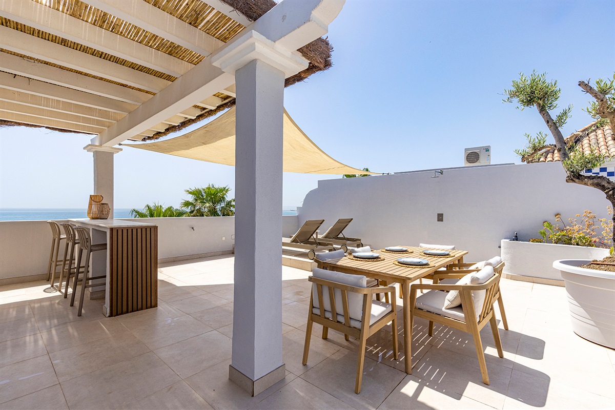 Roof terrace