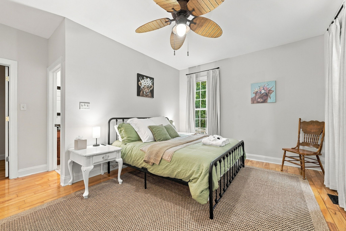 Bedroom