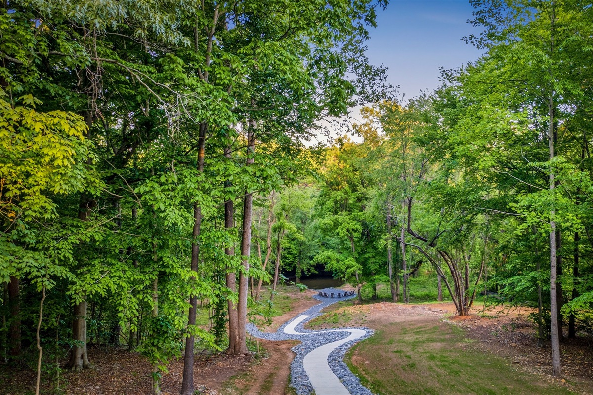 The 400-foot private walking path down to the river.