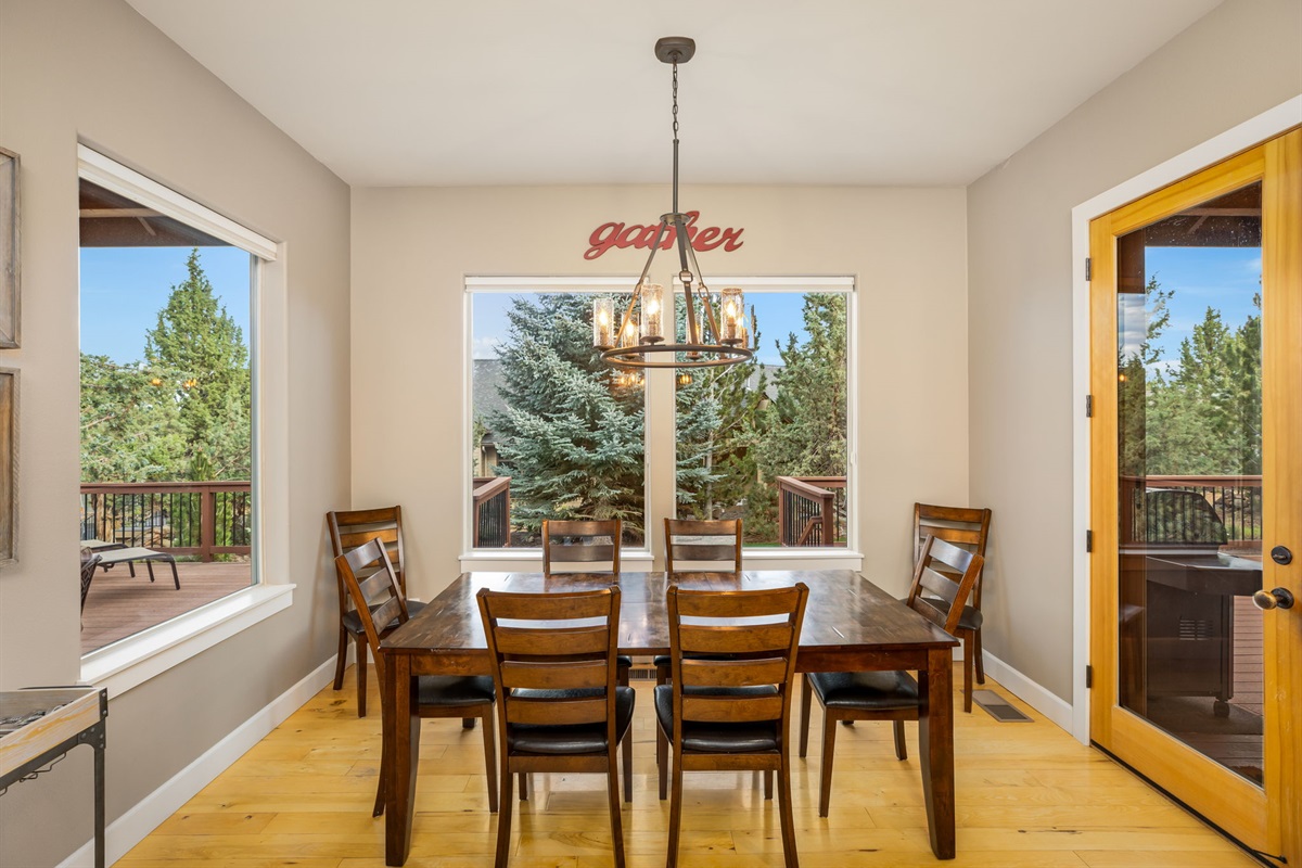 Dining Room- Seats 8