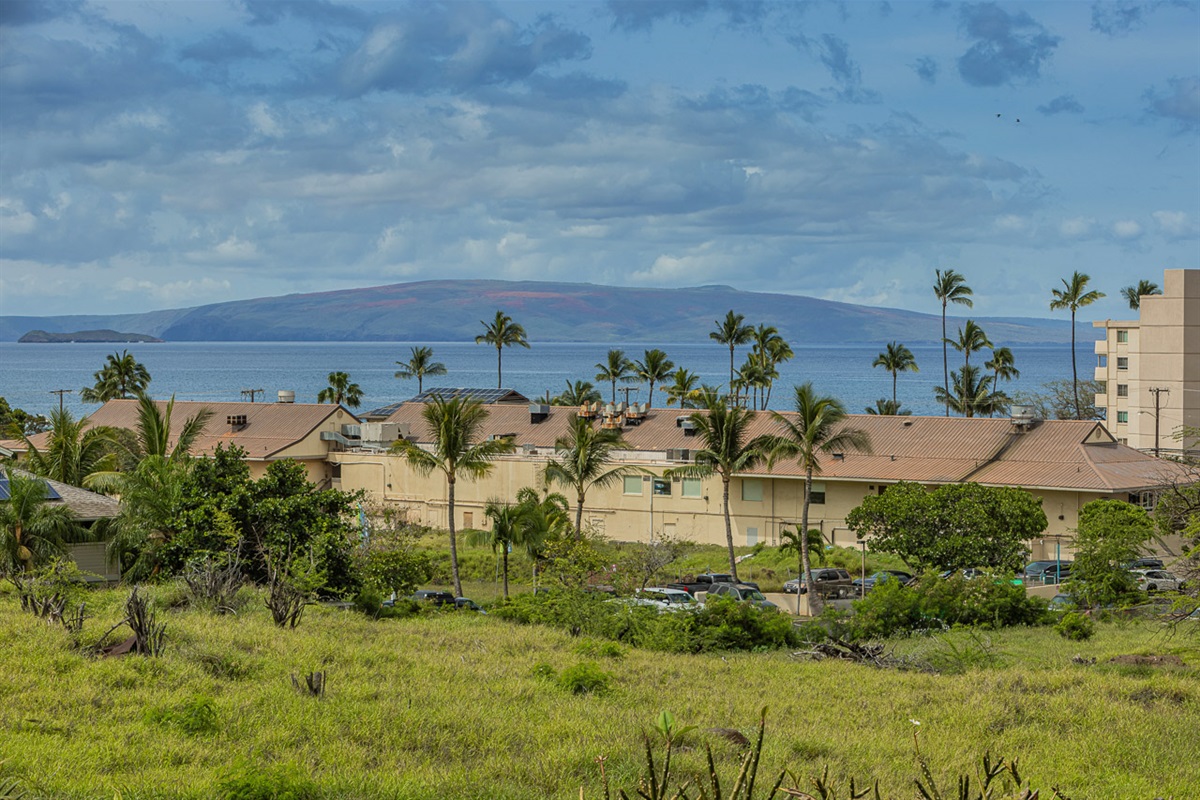 Dreamy ocean view from your private lanai