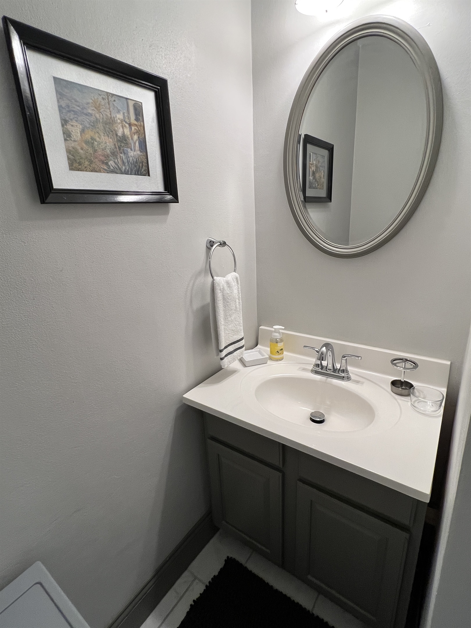 1st floor bath
