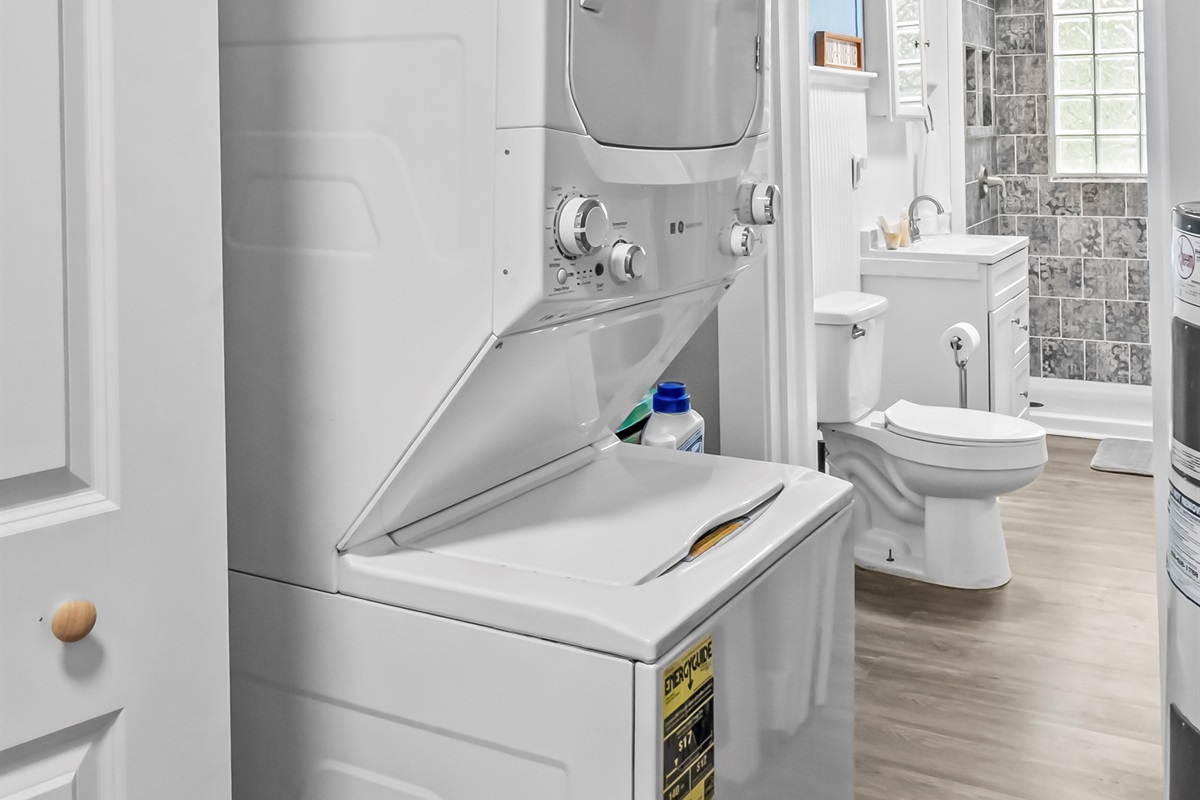 Laundry Washer and Dryer